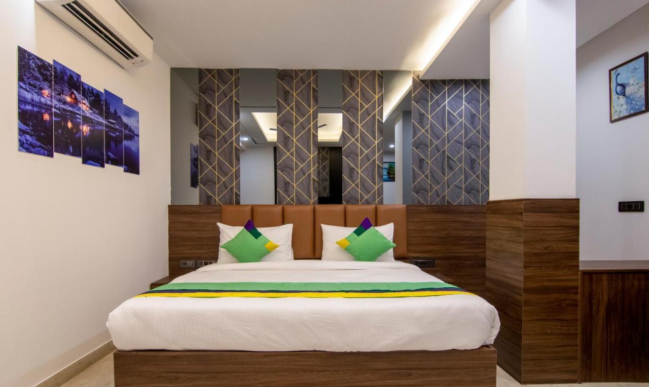 Hotel Treebo The Armani Near Igi Airport Neu-Delhi Exterior foto